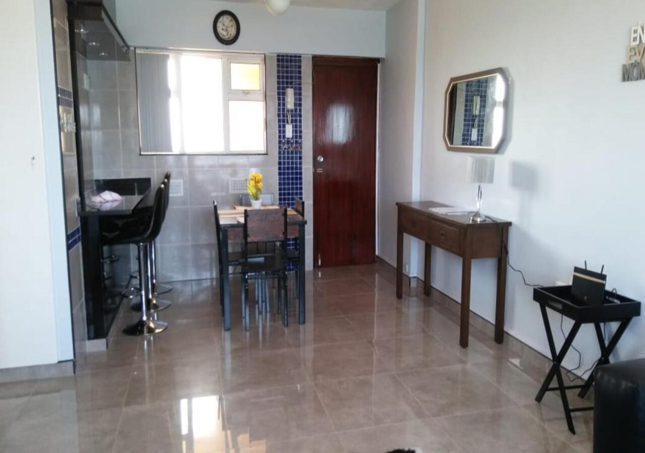 Ferienwohnung Sea Views At High Tide 1803 Amanzimtoti Exterior foto